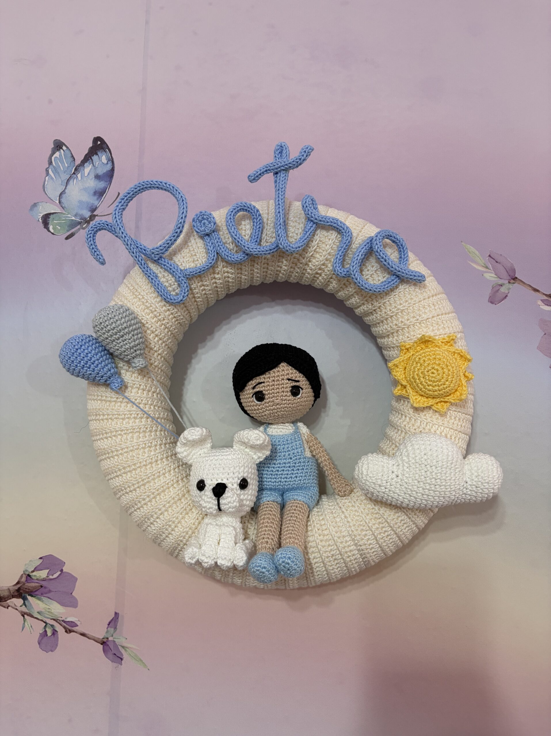 Porta Maternidade Amigurumi com Pet – Personalizado | Crochê Artesanal - Imagem 2